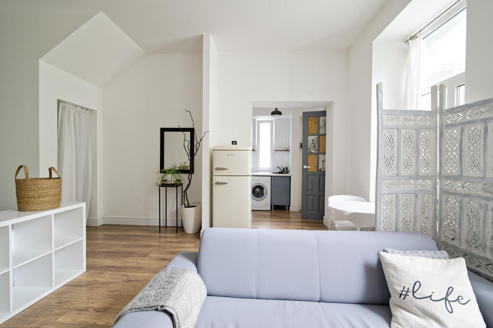 White Door Apartments Heart Of Odessa 1 מראה חיצוני תמונה