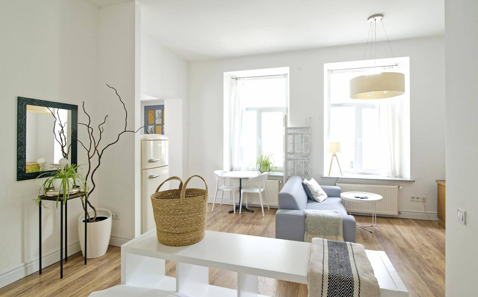 White Door Apartments Heart Of Odessa 1 מראה חיצוני תמונה