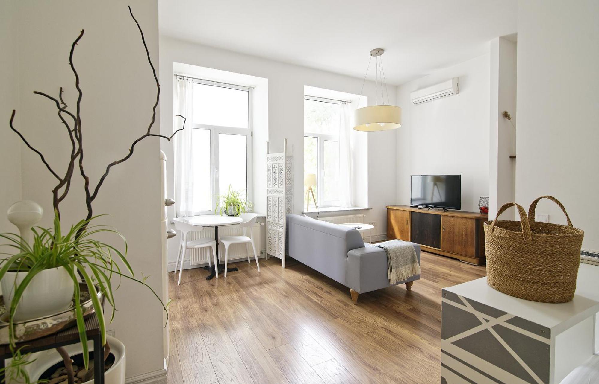 White Door Apartments Heart Of Odessa 1 מראה חיצוני תמונה